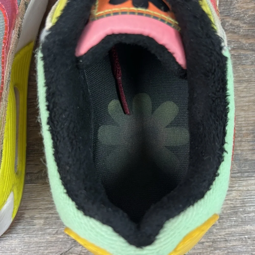 Nike Air Max 90 LX “90s Dancefloor Green” Sneakers – Women’s Size 6 *RARE* - Picture 8 of 10